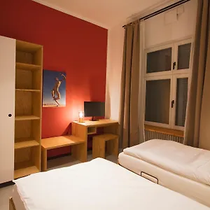  Aparthotel Schillinger-berlin - Dance, Sleep, Repeat!